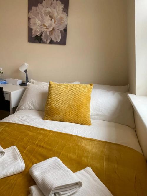 Cosy Private In Euston Square, Лондон